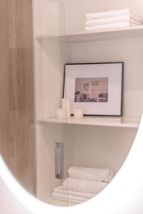 Suites Jardines De La Alhambra 格拉纳达 外观 照片